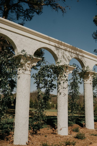 ceremony, howe farms, woodlands, wedding, greenery