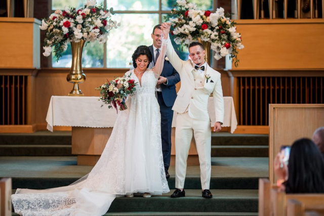 ceremony, floral, floral pieces, bouquet, bride, groom