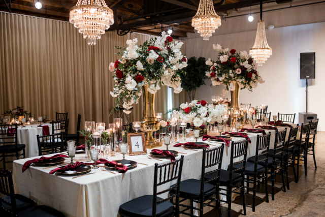 reception, floral, decor, candles, chandeliers, table setting, Saint Elle